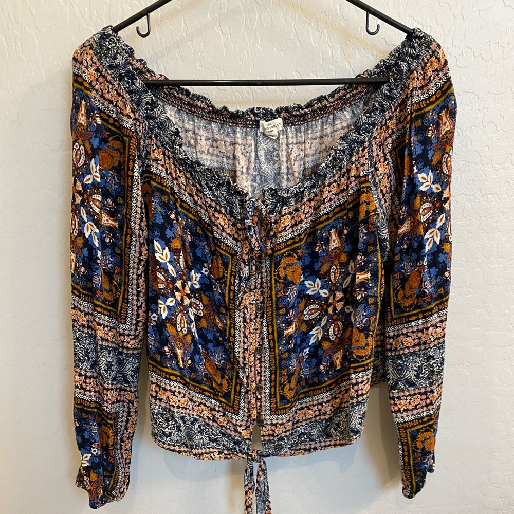 Long sleeve shirt